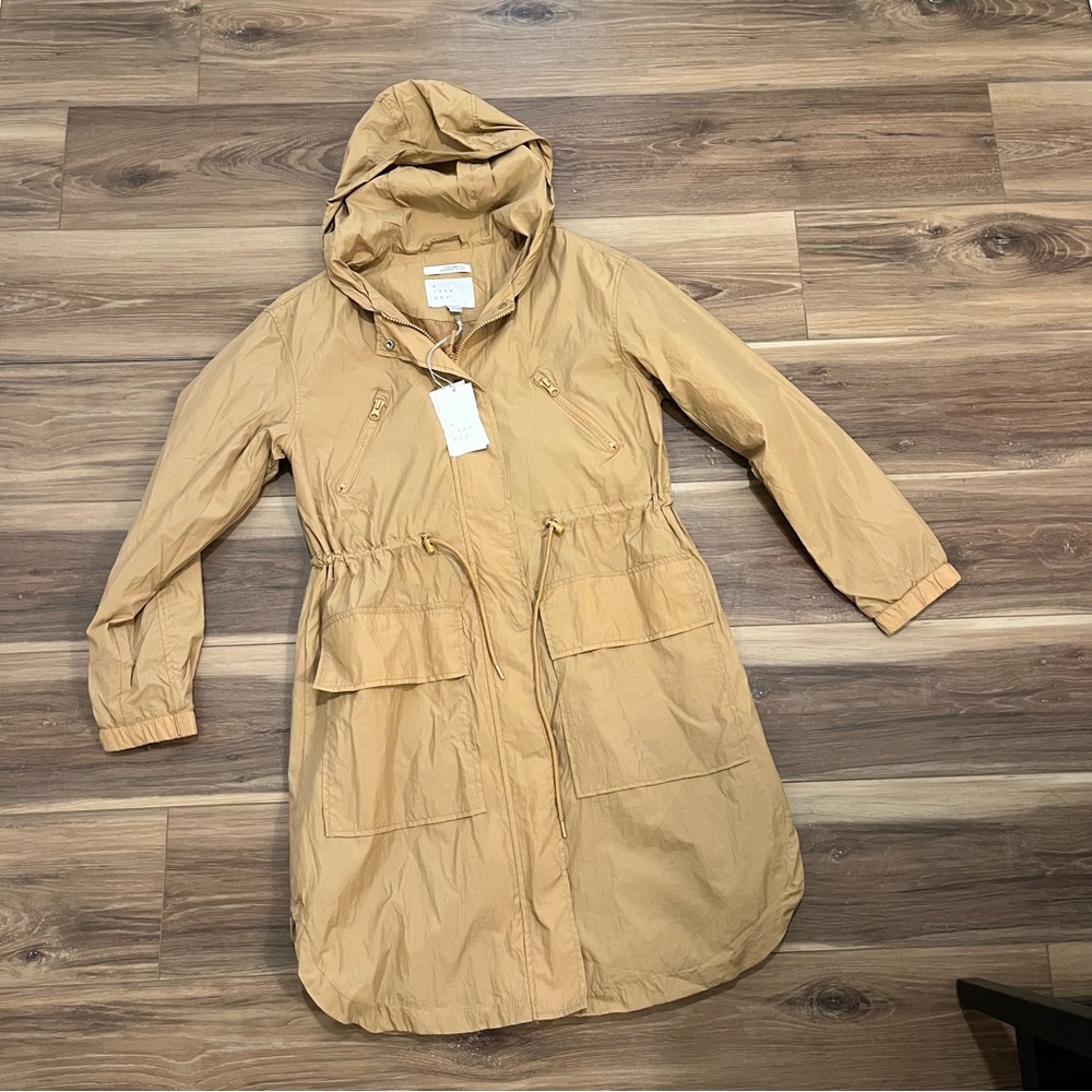 🎉 BOGO free 🎉 NWT Water Resistant Khaki jacket
